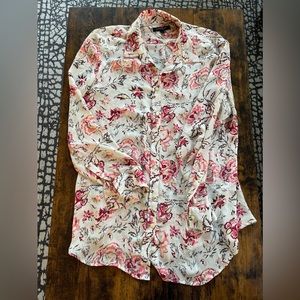 Patterned BR button down blouse